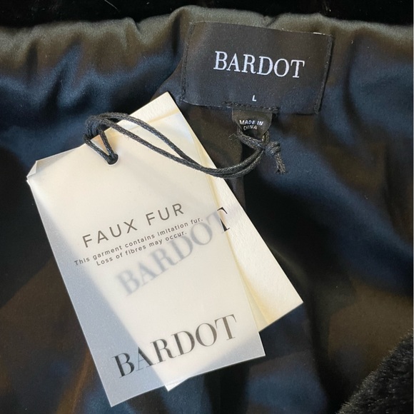 BARDOT Gigi Zip Faux Fur Jacket in Black - Picture 5 of 6